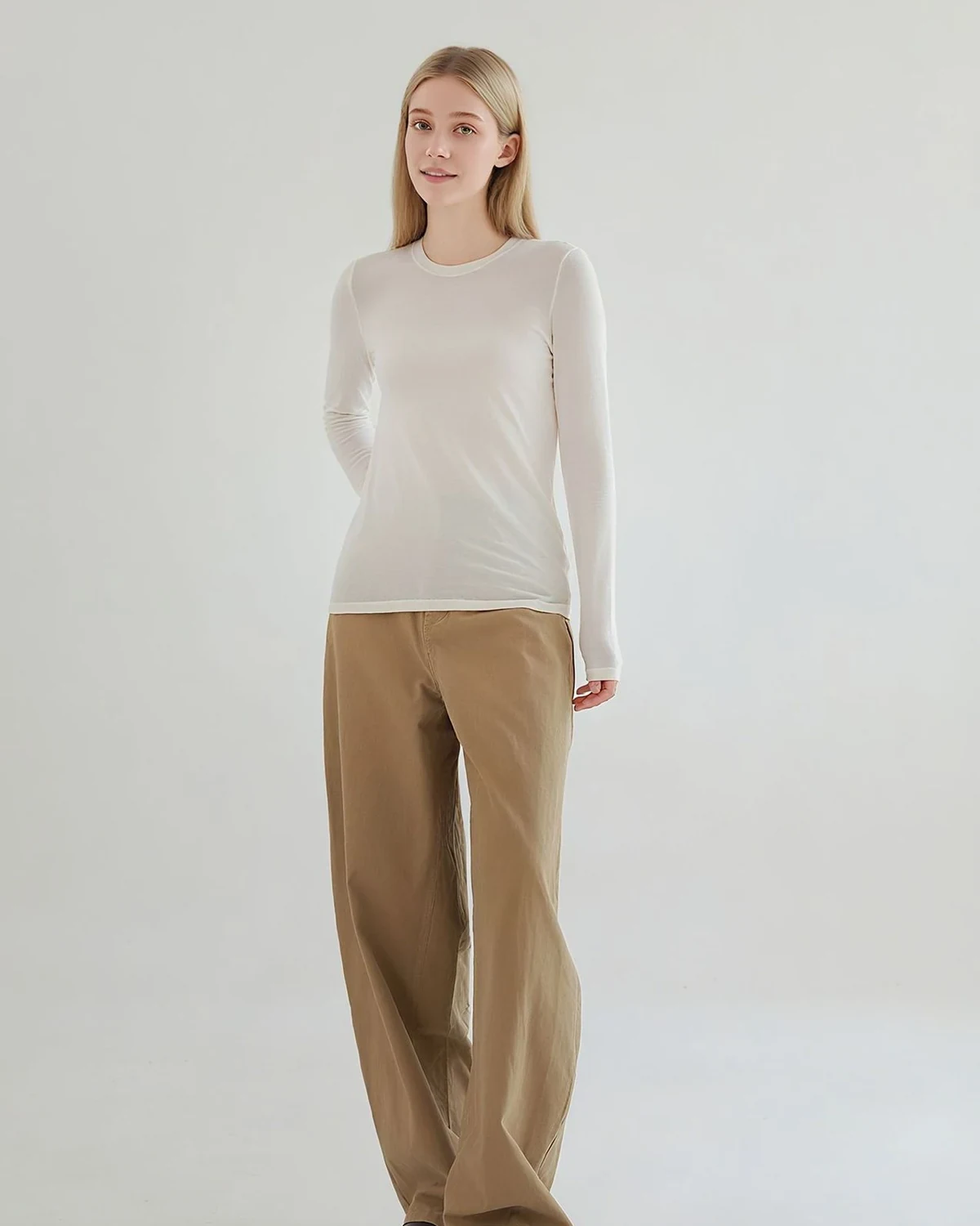 So soft you'll melt~ Modal combed cotton wearable-as-outerwear inner, styled view