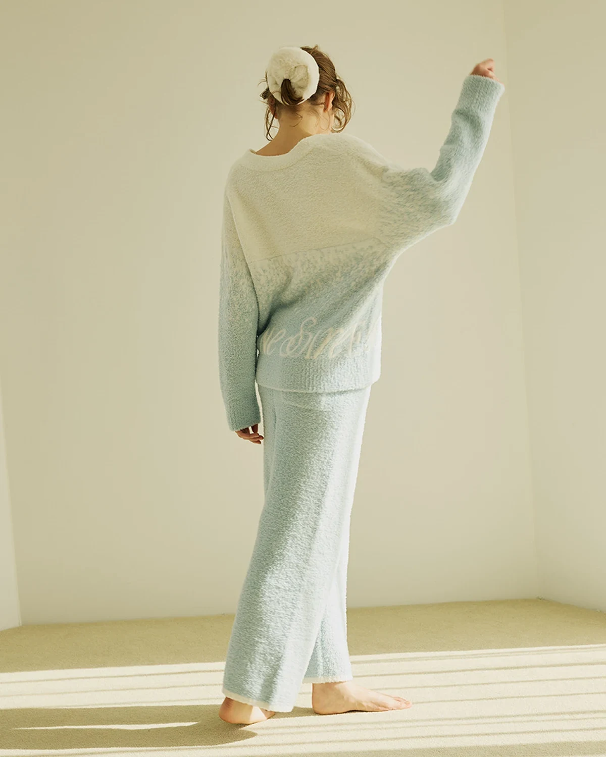 Thick soft plush women's half-fleece cardigan set, versatile long-sleeve, styled view