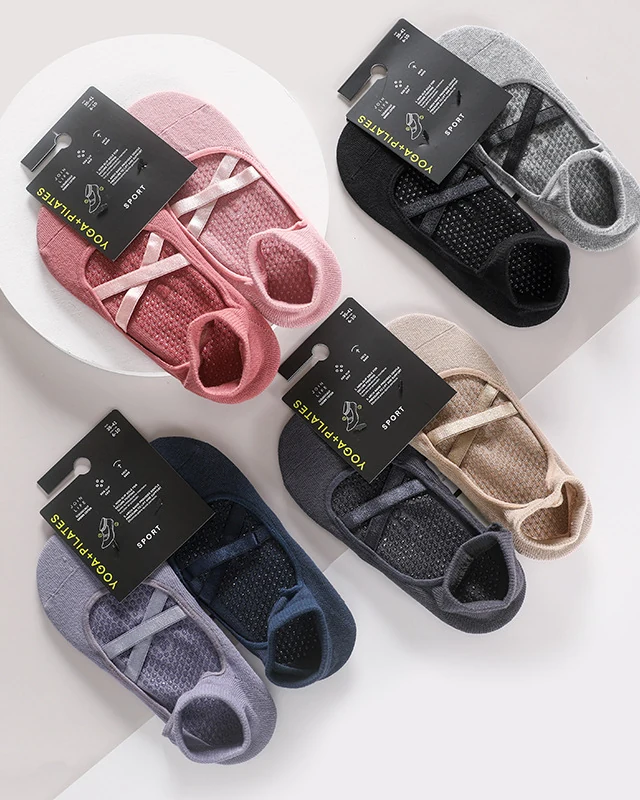 Two pairs per set women's yoga sports Pilates socks, breathable, styled view