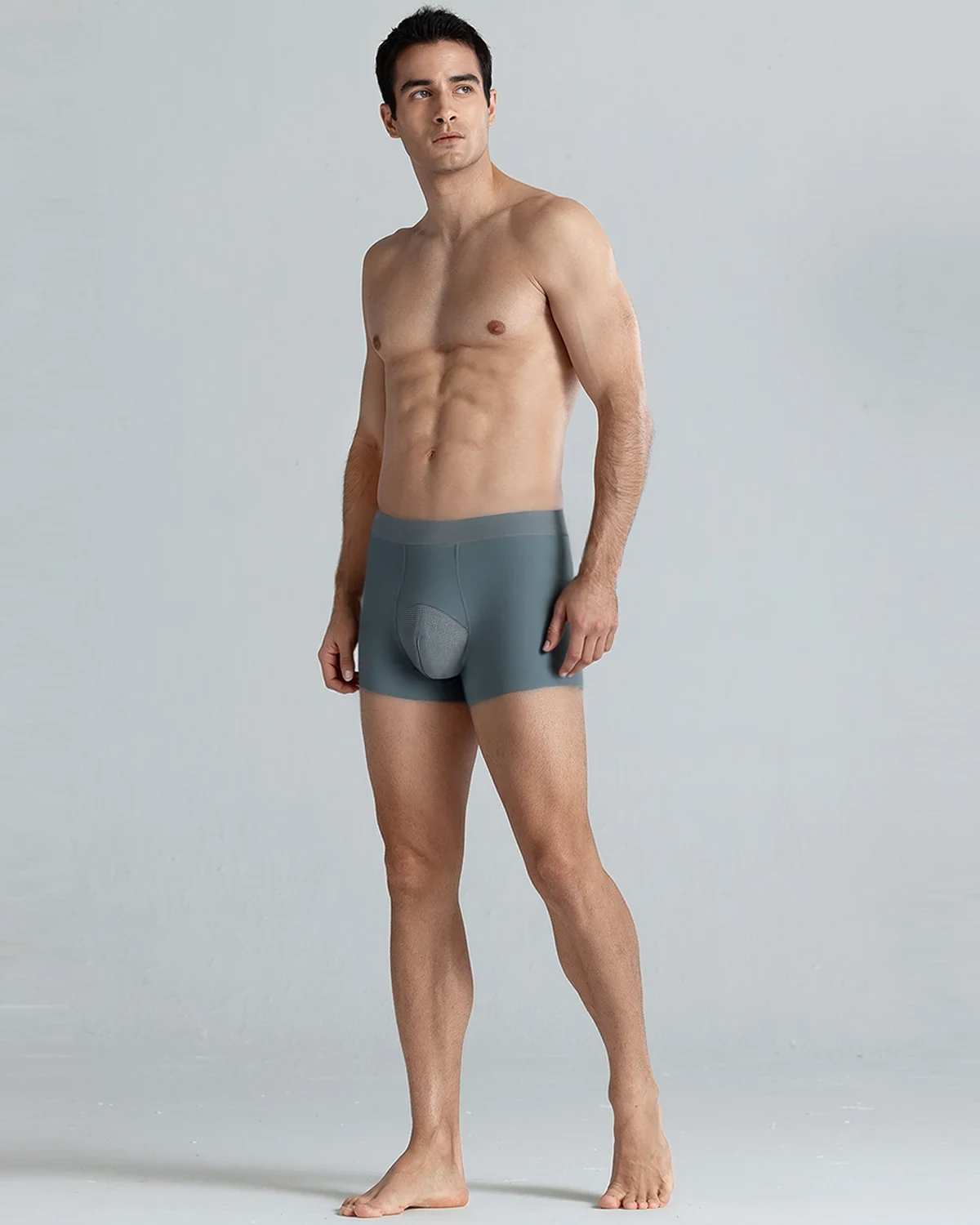 50S Modal Comfortable Seamless High-Stretch Men's Underwear, Mulberry, styled view
