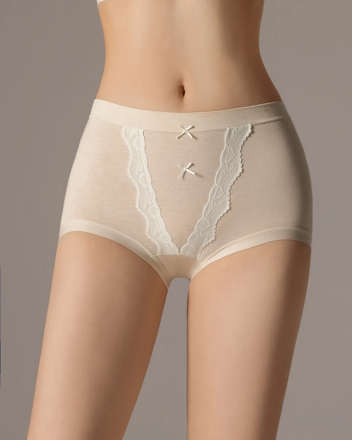 50S modal delicate seamless women's panties 3-pack, lace-trim, styled view